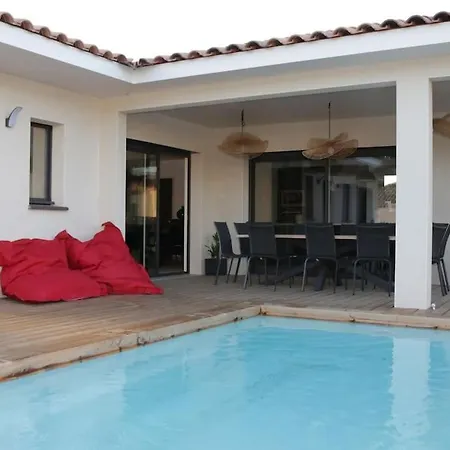 Augusta Pour 10 Personnes - 4 étoiles Villa *